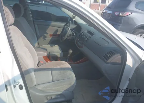 2003 Toyota Camry Le/Xle/Se from USA, damaged, VIN 4T1BE32K93U252218